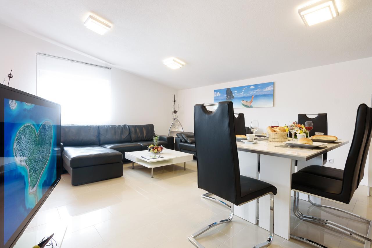 Studio Apartment Maslina Gornji Karin Zewnętrze zdjęcie